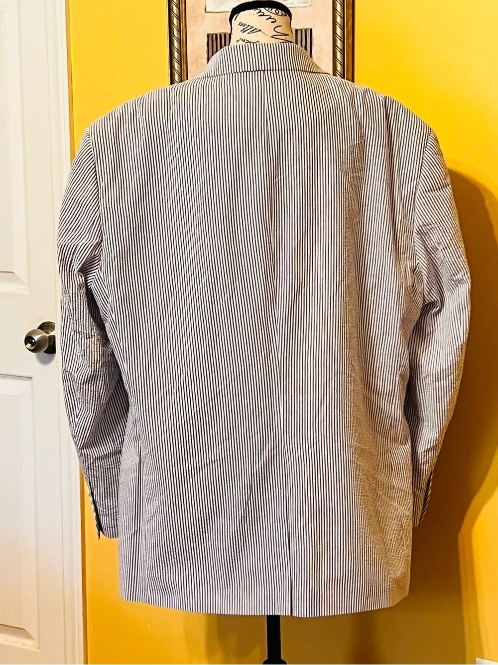 Saddlebred Blue & White Seersucker jacket size 50 R